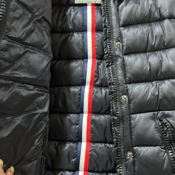 Moncler jacket/ Authentic - Picture 7 of 8